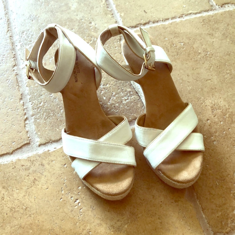 White Mountain Wedge White